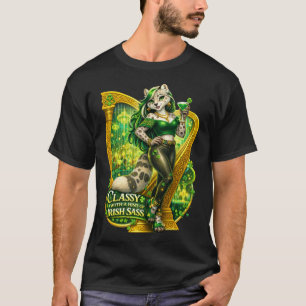 Elegant mit einem Hauch irischer Frechheit T-Shirt
