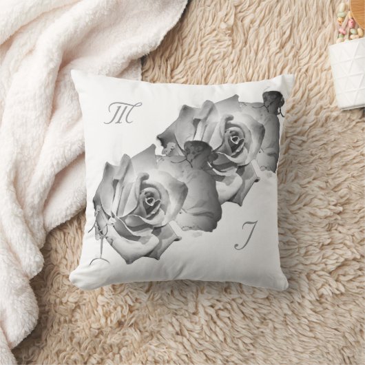 Elegant Mit Monogramm mit Name Rose Throw Kissen (Decke)