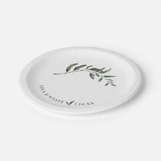 Elegant Modern Eukalyptus Greenerity Wedding Pappteller (Schrägansicht)