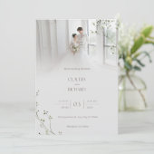 Elegant Modern Floral Wedding Invitation | Minimal Einladung (Stehend Vorderseite)