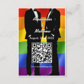 Elegant Modern Gay Men Wedding Rainbow QR Code Begleitkarte (Rückseite)
