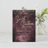 Elegant Modern Gold Stars Burgundy Sweet 16 Einladung (Stehend Vorderseite)