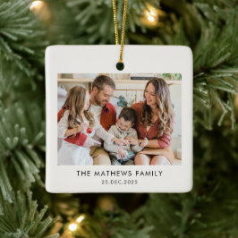 Elegant Modern Minimal Family Photo Christmas Keramikornament