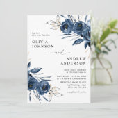 Elegant Modern Navy Blue Floral Wedding Einladung (Stehend Vorderseite)