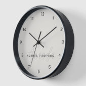 Elegant modern Personalisiert mit Name Monogram Uhr (Winkel)