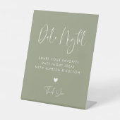 Elegant & Modern Sage Green Date Sockelschild (Vorderseite)