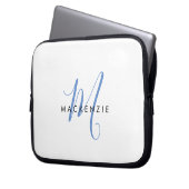 Elegant Modern White Blue Script Monogram Laptopschutzhülle (Vorderseite Links)