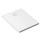 Elegant Modern White Green Script Monogram Notizblock (angewinkelt)