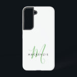 Elegant Modern White Green Script Monogram Samsung Galaxy Hülle<br><div class="desc">Elegant Modern White Green Script Monogram Phone Case. Ein elegantes, grünes Skript-Monogramm kombiniert mit einem sauberen schwarzen San-Serif-Schriftart sorgt für ein zeitgemäßes Aussehen.</div>