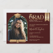 Elegant Modernes, stilvolles Foto Burgundy Abschlu Einladung (Vorderseite)
