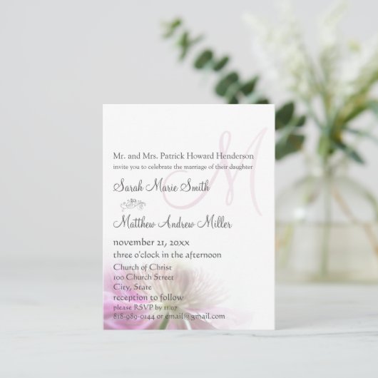 Elegant Monogram Clematis Wedding Einladung (Stehend Vorderseite)