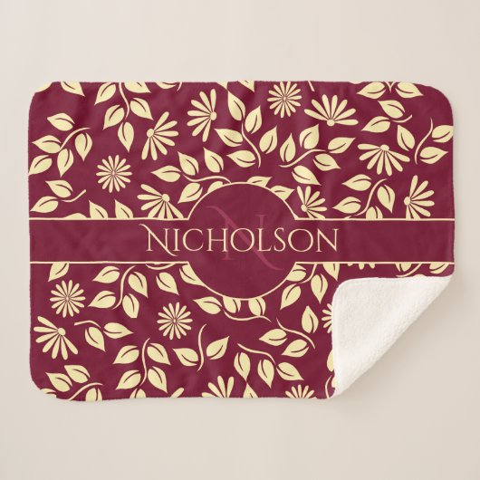Elegant Monogram Name Leaf Daisy Pattern Burgundy Sherpadecke (Vorderseite (Horizontal))