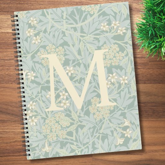 Elegant Monogram Pastel Green Jasmine Floral Notizblock