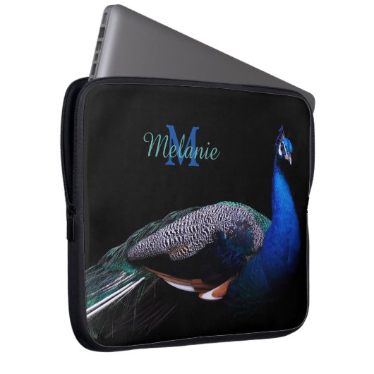 Elegant Monogram Peacock Black Laptopschutzhülle (Vorne Rechts)