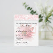 Elegant Monogram Pink Daisy Wedding Einladung (Stehend Vorderseite)