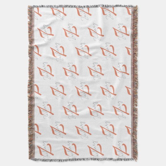 Elegant Monogram Script Name Pattern Throw Blanket Decke (Vorderseite Vertikal)