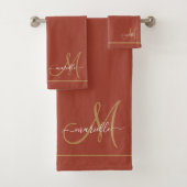 Elegant Monogram Terracotta Gold Script Name  Badhandtuch Set (Insitu)