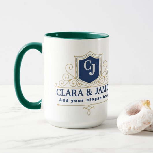 Elegant Monogram with bride and groom names gold Tasse (Mit Donut)