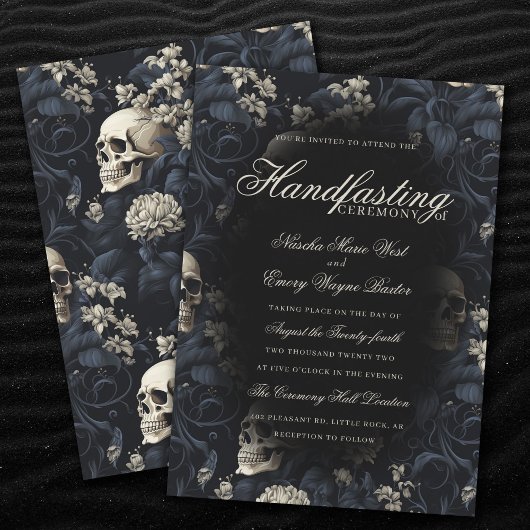 Elegant Moody Gothic Floral Skulls Handfasting Einladung