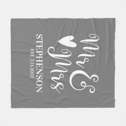 Elegant Mr. Mrs. Script Couples Wedding Fleecedecke (Vorderseite (Horizontal))
