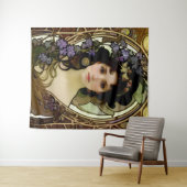 Elegant Mucha Style Porträt einer schönen Frau Wandteppich (Beispiel (Horizontal))