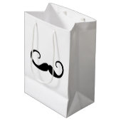 Elegant Mustache Mittlere Geschenktüte (Vorderseite Schrägansicht)