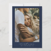 Elegant Navy Blue botanical crest monogram wedding Einladung (Rückseite)