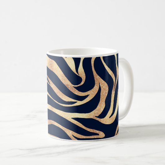 Elegant Navy Blue Gold Zebra Print Kaffeetasse (VorderseiteRechts)