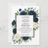 Elegant Navy Blue & Ivory Floral Wedding Einladung (Vorderseite)