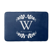 Elegant Navy Blue Monogram Badematte (Vorderseite)
