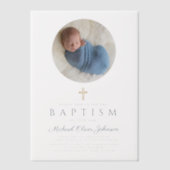 Elegant Navy Blue Script Boy Foto Taufe Pergament Einladungen (Vorderseite)