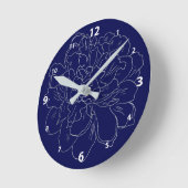 Elegant Navy Blue Silver Floral Runde Wanduhr (Winkel)