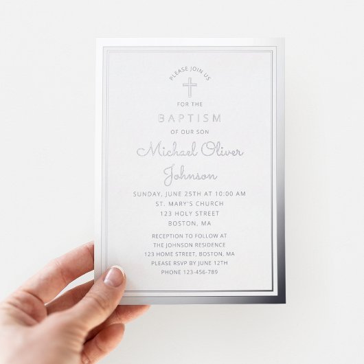 Elegant Navy Blue Silver Script Religiöse Taufe Folieneinladung