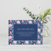 Elegant Navy Blumenmuster Begleitkarte (Stehend Vorderseite)