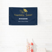 Elegant Navy Gold Script Glückwunsch Abschluss 202 Banner (InSitu)