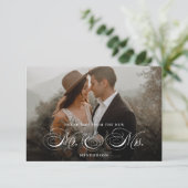 Elegant New Mr. and Mrs. Wedding Dankeskarte (Stehend Vorderseite)