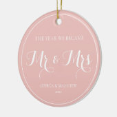 Elegant Newlywed First Christmas Mr. und Mrs. Keramik Ornament (Links)