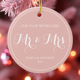 Elegant Newlywed First Christmas Mr. und Mrs. Keramik Ornament
