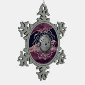 Elegant OM Mandala Marble Schneeflocken Zinn-Ornament (Links)