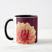Elegant Orange Dahlias Blume Burgundy Monogram Tasse (Links)