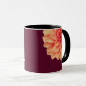 Elegant Orange Dahlias Blume Burgundy Monogram Tasse (VorderseiteRechts)