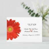 Elegant Orange Gerbera Daisy Wedding RSVP Card (Stehend Vorderseite)