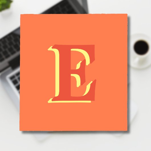 Elegant Orange Red 3D Initial Letter | Korallen Notizblock