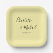 Elegant Pale Yellow Script Minimalist Wedding Pappteller (Vorderseite)