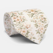 Elegant Pastel Floral  Pattern on Soft White Krawatte (Gerollt)