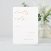 Elegant Peach Calligraphy RSVP Karte (Stehend Vorderseite)