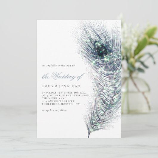 Elegant Peacock Feather Aquamarin Blue Script Wedd Einladung (Stehend Vorderseite)