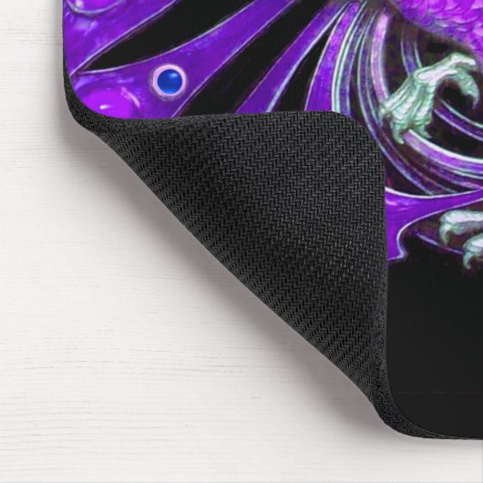 ELEGANT PEACOCK JEWEL IN LILA SCHWARZ MOUSEPAD (Ecke)