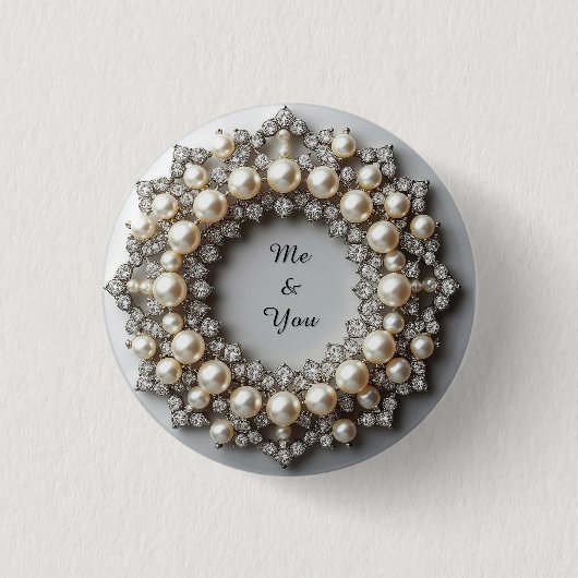 Elegant Pearl und Diamond Jewelry Piece Button (Vorderseite)