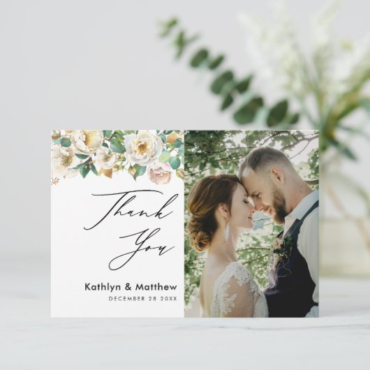 Elegant Peony Floral Greenerity Script Foto Weddin Dankeskarte (Stehend Vorderseite)